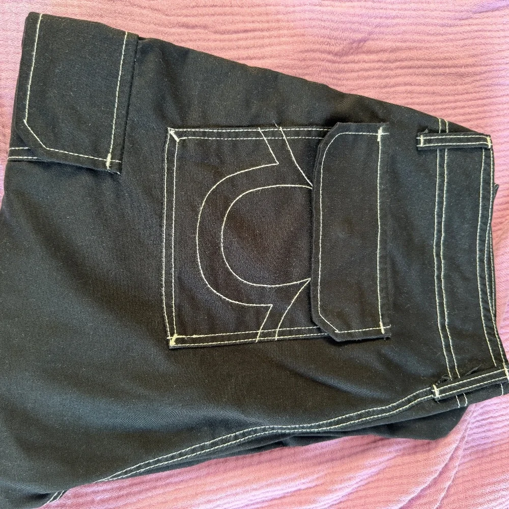 True Religion Cargo Pants - Picture 3 of 4